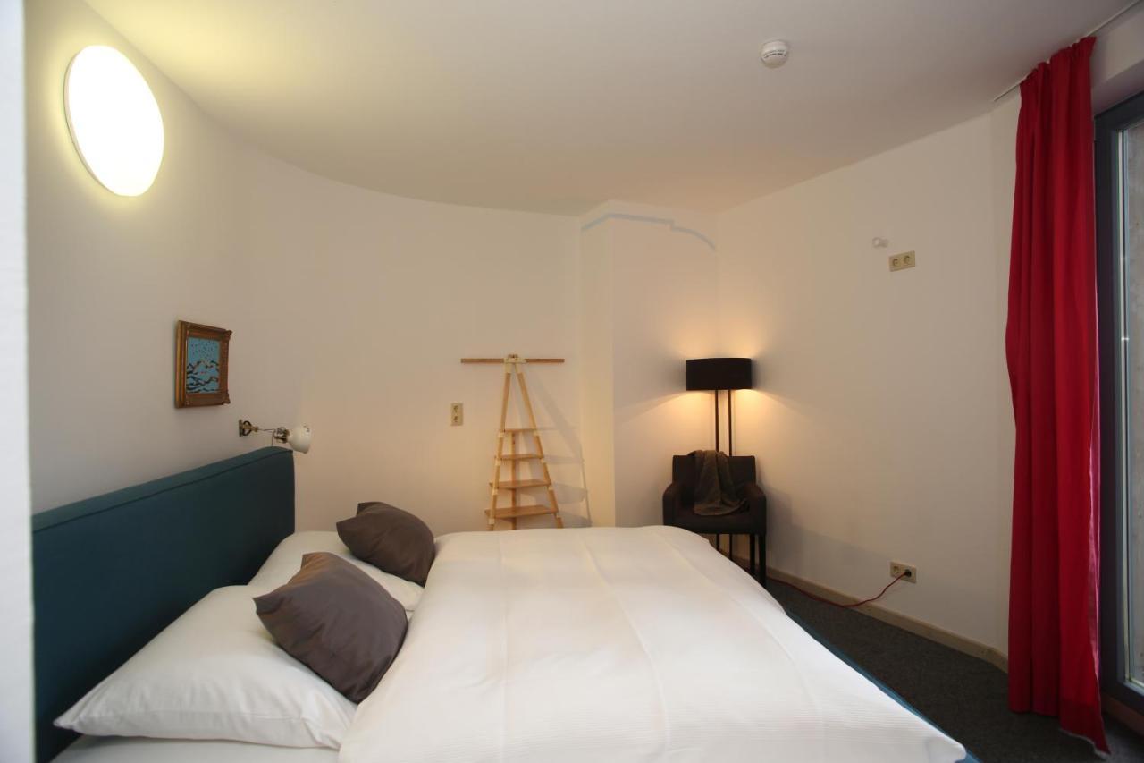 Alanus Gastehaus Hotel Alfter Екстериор снимка