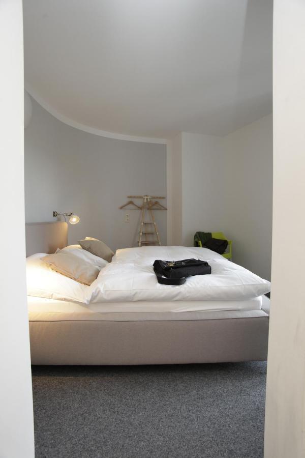 Alanus Gastehaus Hotel Alfter Екстериор снимка