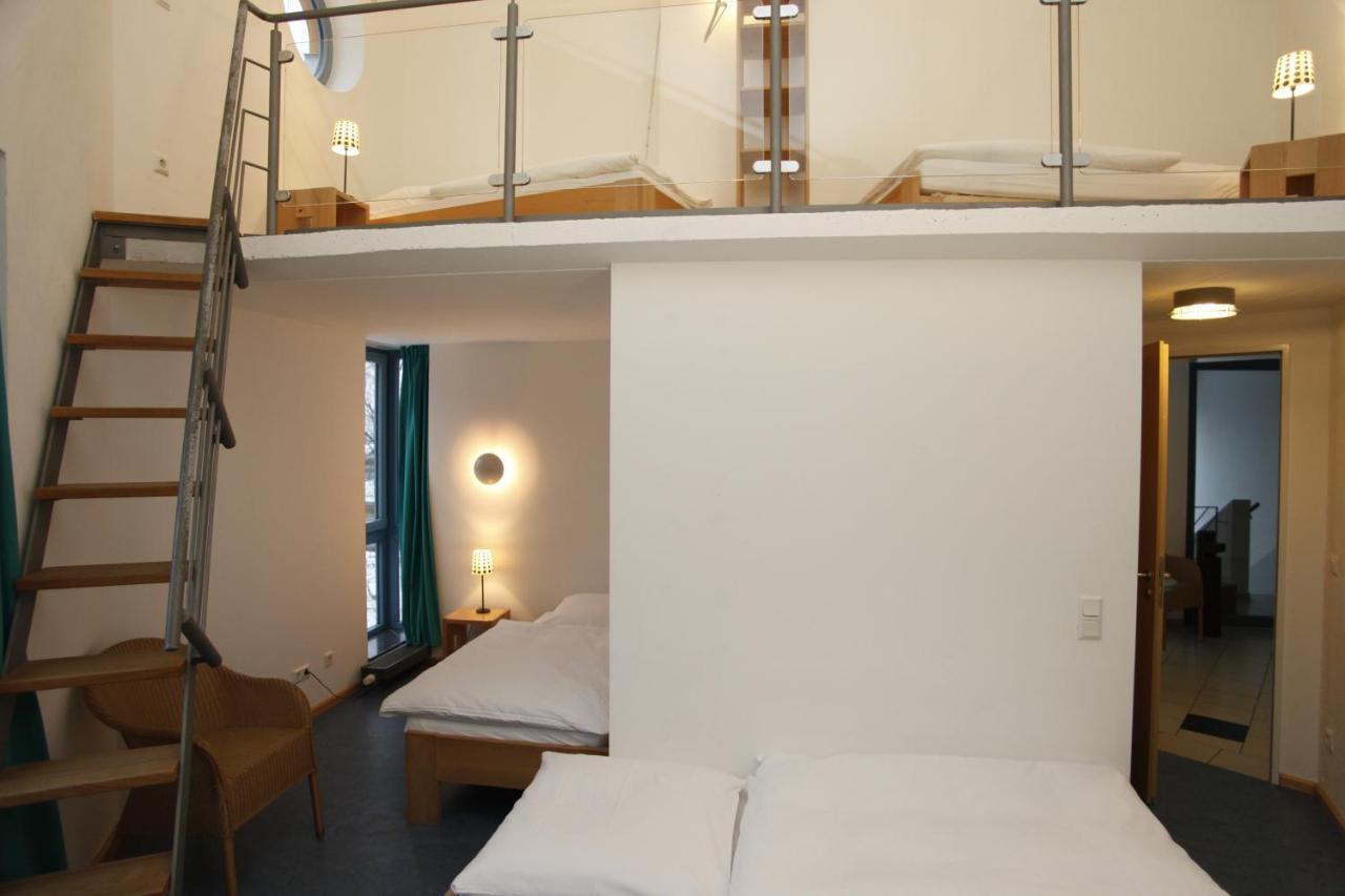 Alanus Gastehaus Hotel Alfter Екстериор снимка